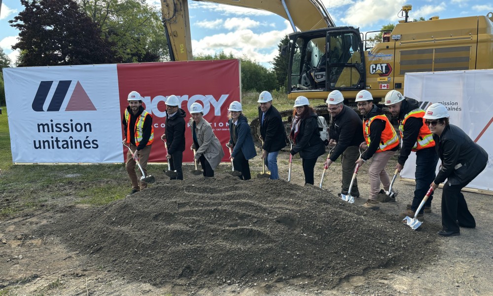 C'est parti pour la construction de nouveaux logements sur la rue Corneau. Ces 100 logements s'adressent aux personnes aînés.es à faible revenu